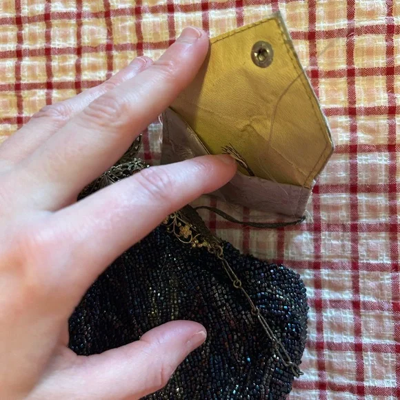 Vintage Beaded Evening Bag with Ornate Metal Frame - Picture 7 of 12